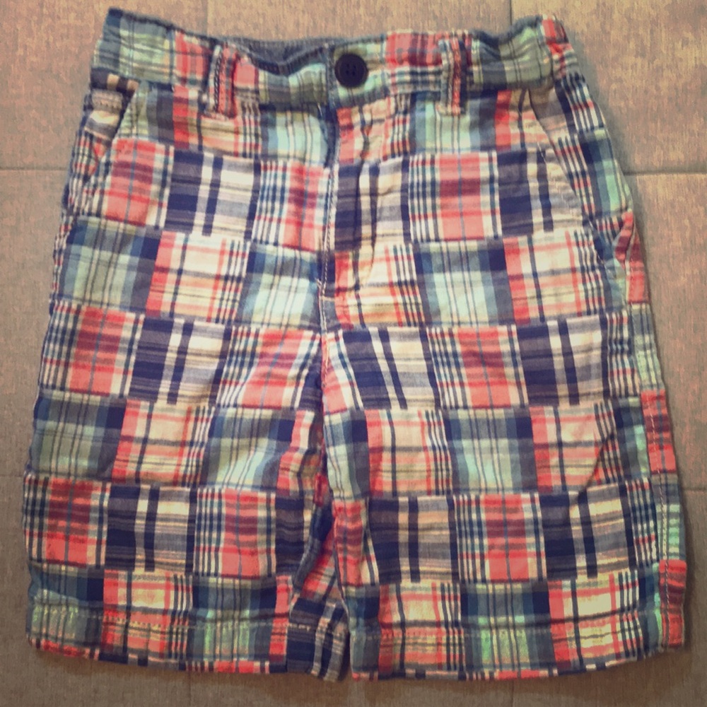 Boys Plaid Shorts 🌟 OshKosh (6)